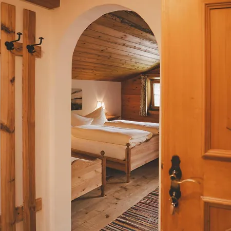 Demeterhof Knolln Farm stay *