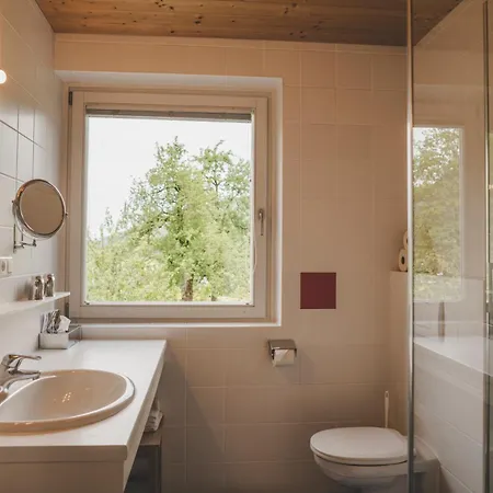 Demeterhof Knolln Farm stay *