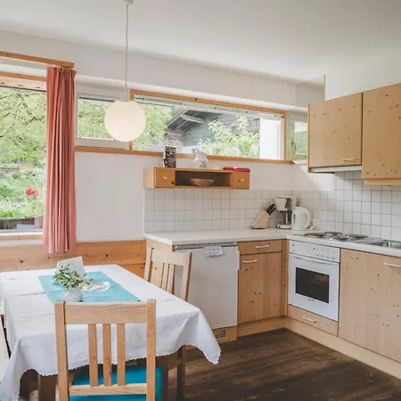 Demeterhof Knolln سول